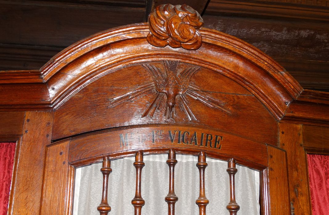 confessionnal, détail