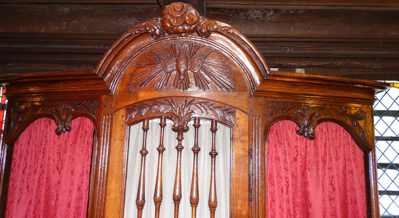 confessionnal, détail