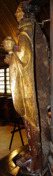 statue : Sainte Madeleine