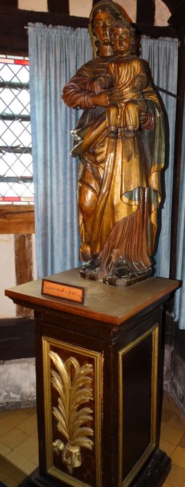 statue : Vierge à l'Enfant
