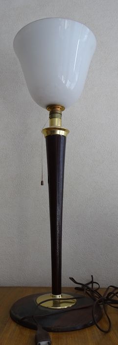 Deux lampes de type Mazda