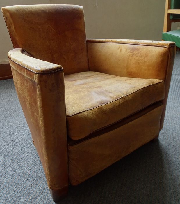 Quatre fauteuils club