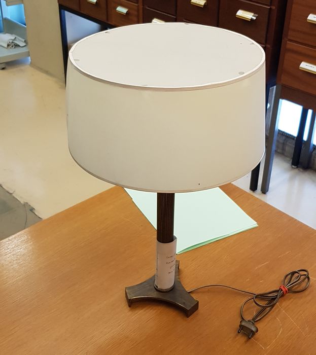 Lampe tripode
