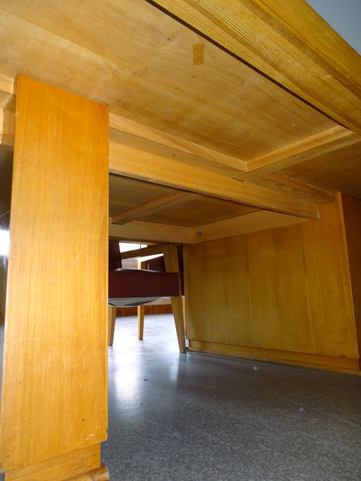 table, vue partielle