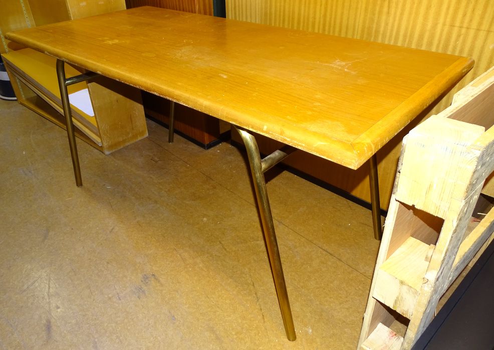 Deux tables
