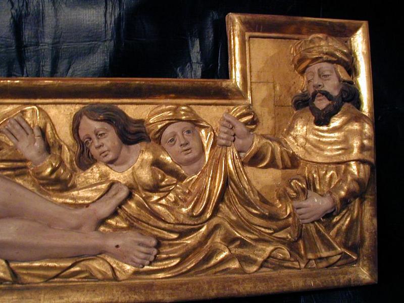 bas-relief : la Mise au tombeau, détail - © Ministère de la Culture (France), Conservation des antiquités et objets d'art du Cantal, tous droits réservés