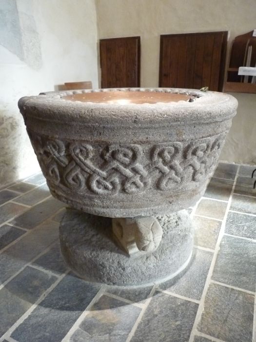 fonts baptismaux