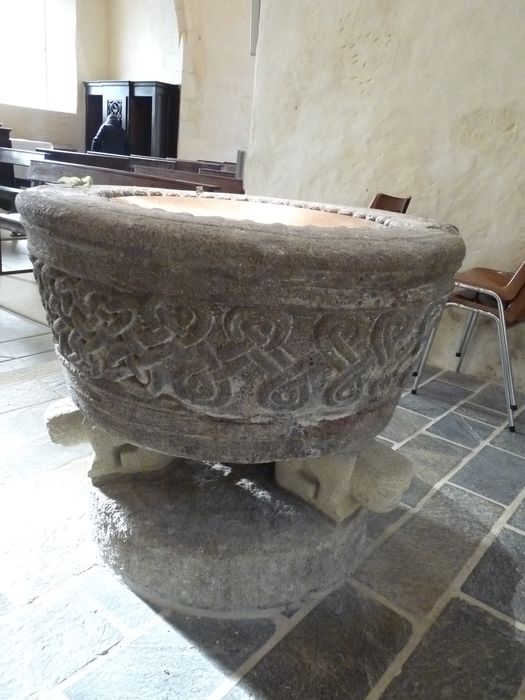 fonts baptismaux