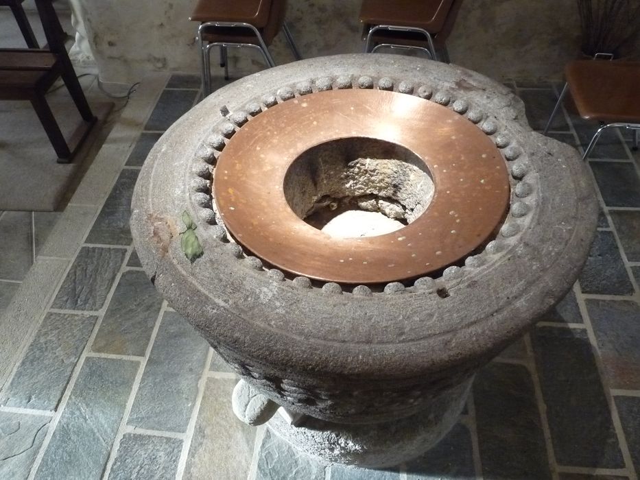 fonts baptismaux