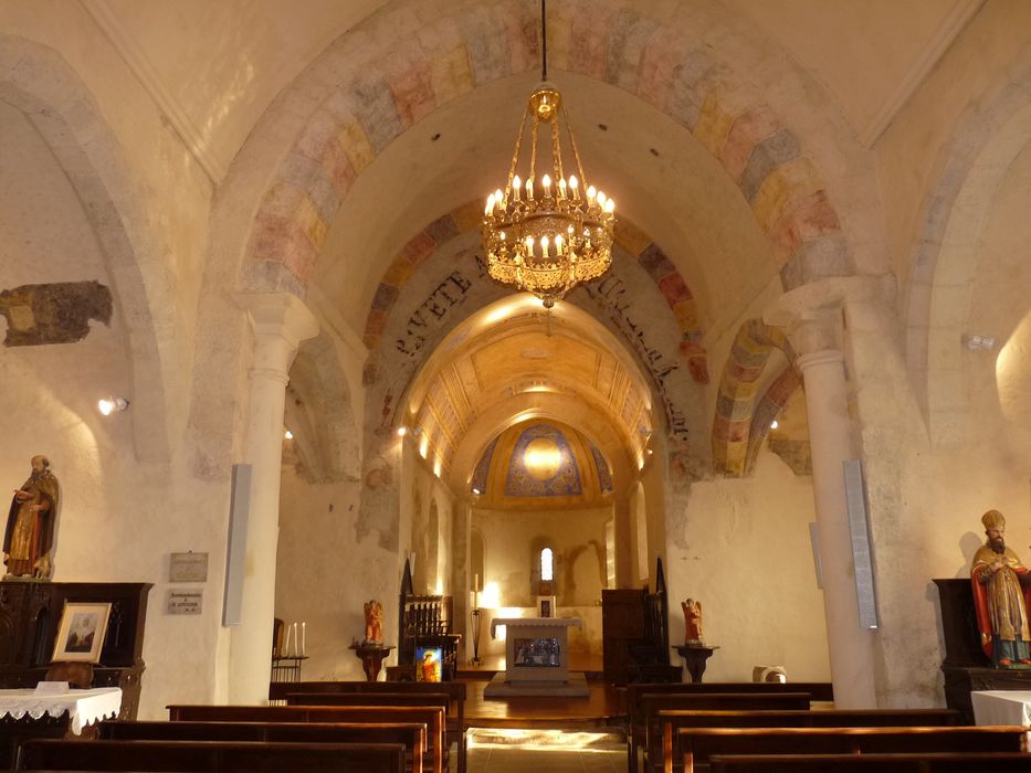 Eglise Saint-Martin : Nef, vue générale