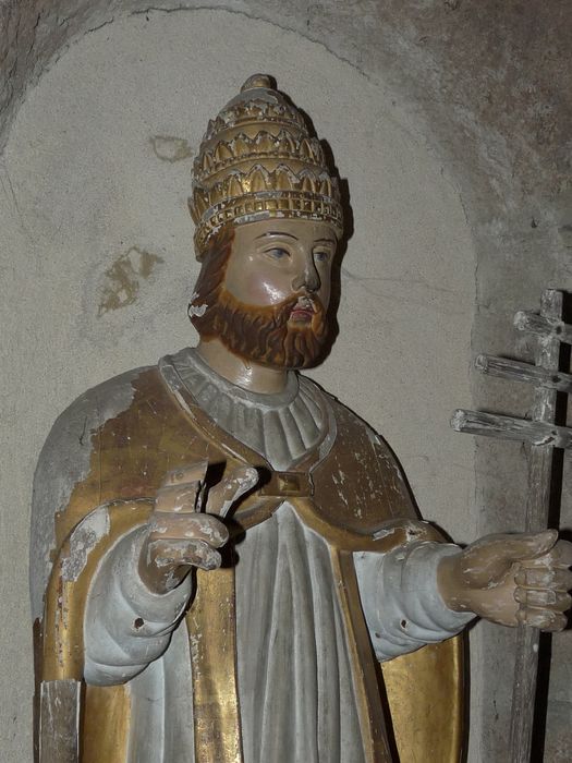 statue : Saint Fabien en pape, vue partielle