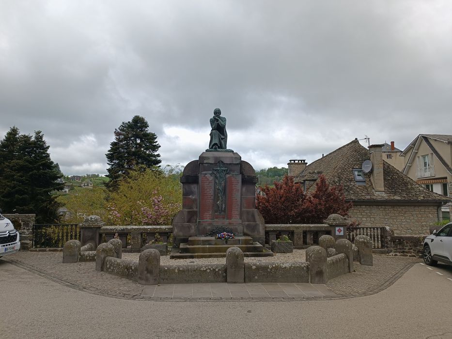 vue générale du monument