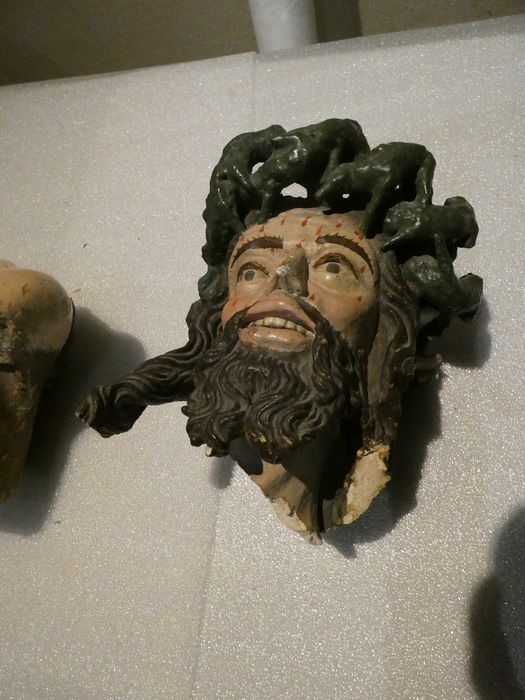 tête : Christ