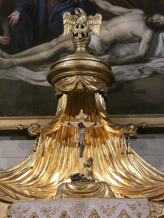 exposition du tabernacle du maître-autel