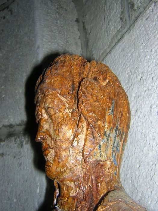 groupe sculpté : Vierge en majesté, profil gauche, détail