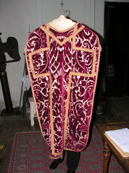 chasuble - © Ministère de la Culture (France), Conservation des antiquités et des objets d’art de Charente-Maritime – Tous droits réservés 