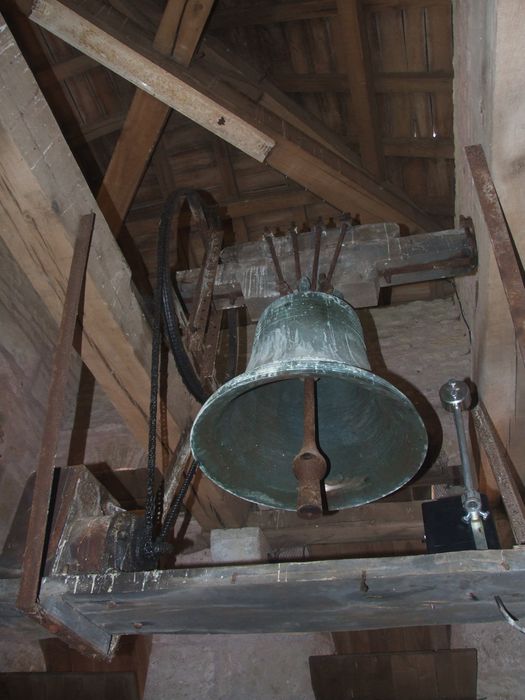 cloche - © Ministère de la Culture (France), Conservation des antiquités et des objets d’art de Charente-Maritime – Tous droits réservés 