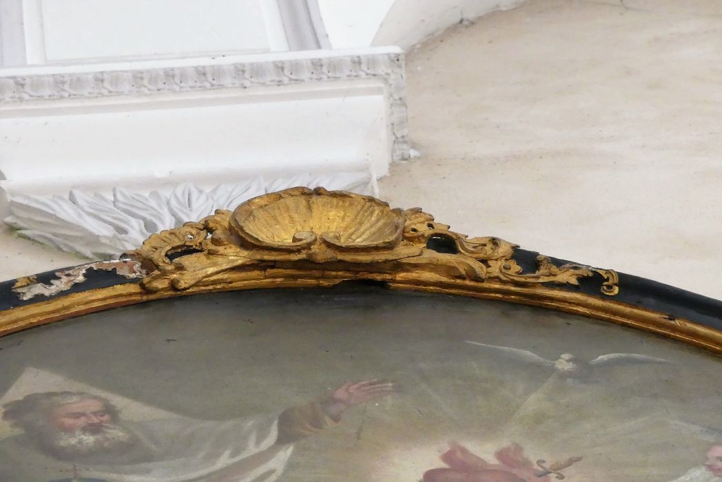 détail cadre, partie haute - © Ministère de la Culture (France), Conservation des antiquités et des objets d’art de Charente-Maritime – Tous droits réservés 