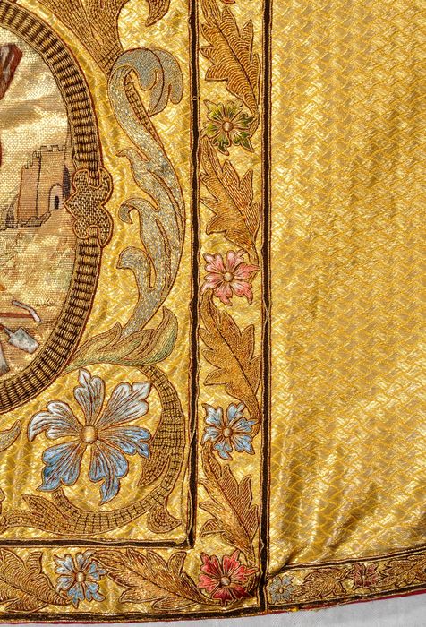 chasuble, détail brodé