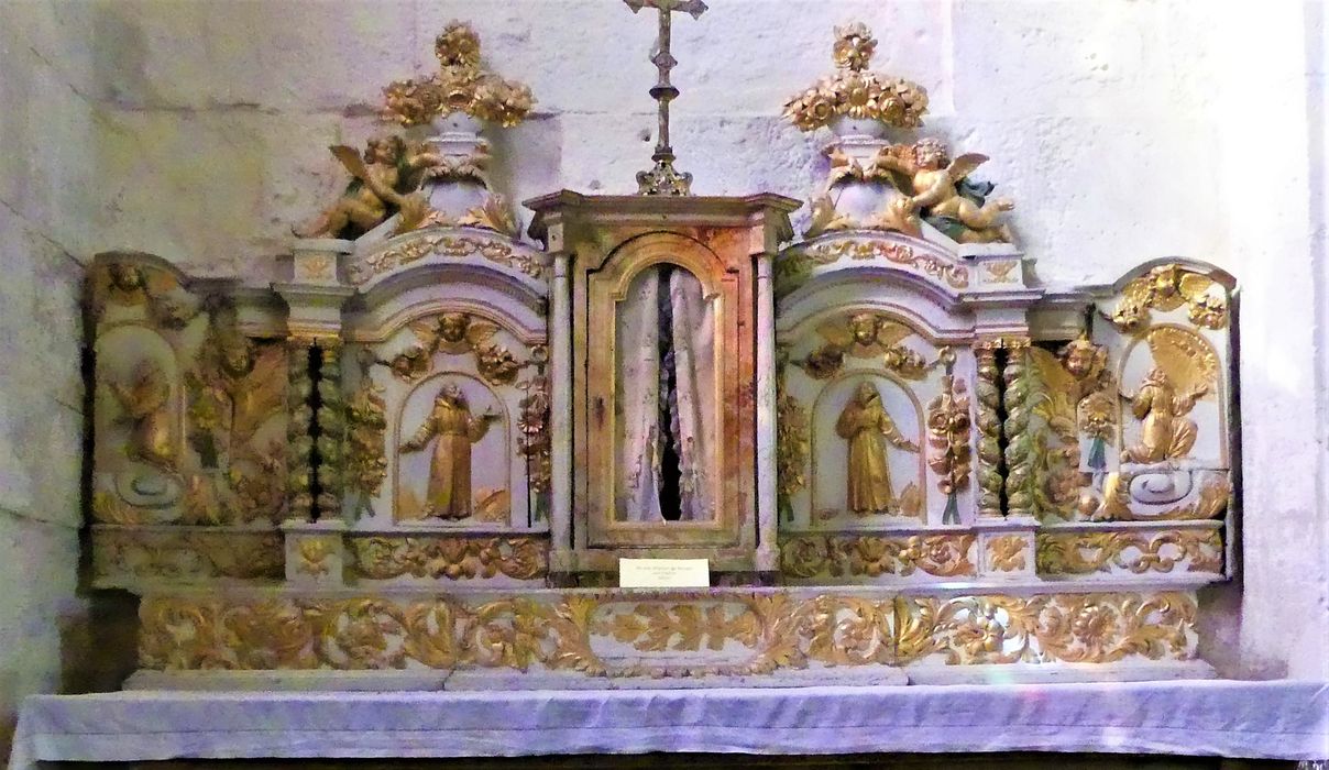 tabernacle - © Ministère de la Culture (France), Conservation des antiquités et des objets d’art de Charente-Maritime – Tous droits réservés 