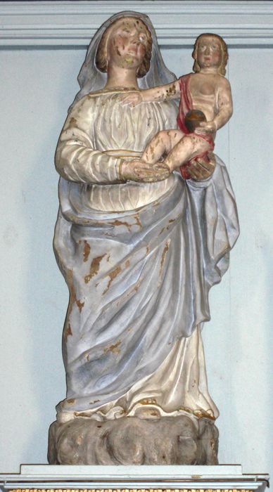 statue : Vierge à l'Enfant - © Ministère de la Culture (France), Conservation des antiquités et des objets d’art de Charente-Maritime – Tous droits réservés 