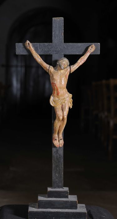 Statue : Christ en croix n° 2