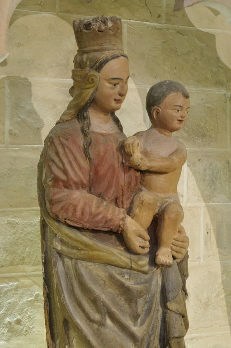 Statue : Vierge à l'Enfant n° 1, vue partielle