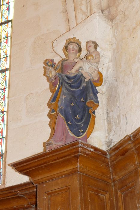 Statue : Vierge à l'Enfant