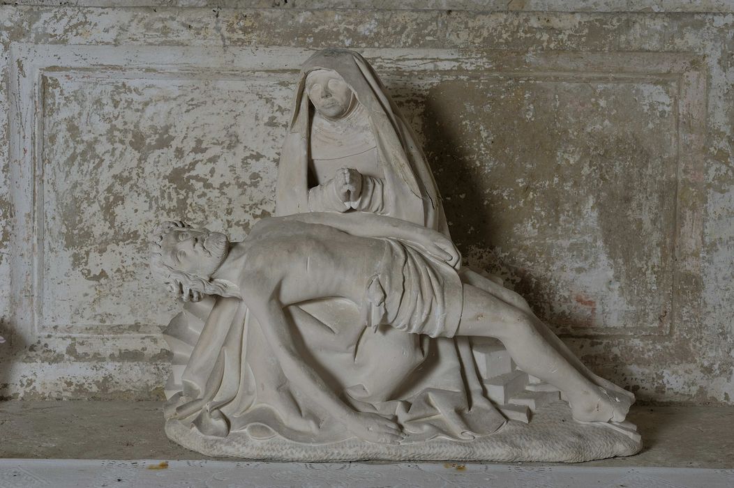 groupe sculpté : Vierge de Pitié