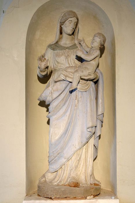 statue : Vierge à l'Enfant