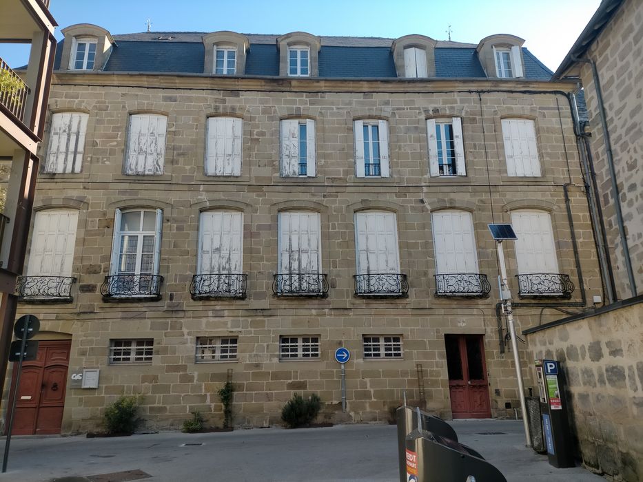 façade sur rue