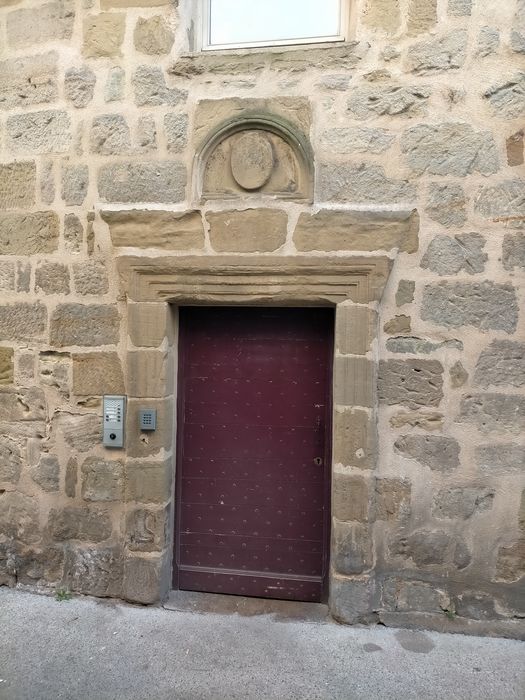 porte d’accès rue de la Jauberite