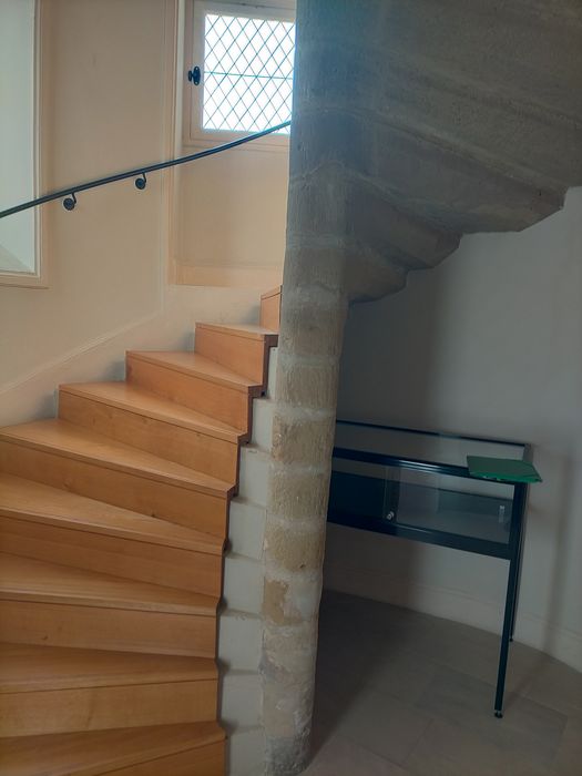 escalier à vis, vue partielle