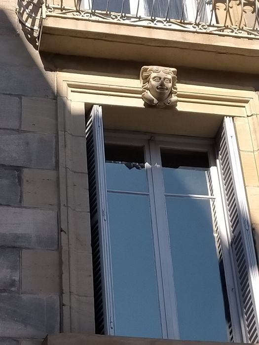 façade sud-est, détail d’une baie