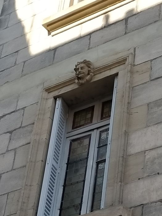 façade sud-est, détail d’une baie