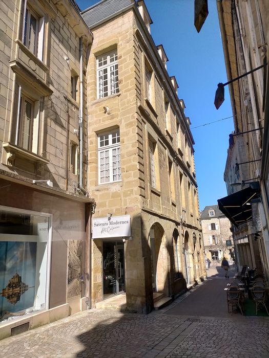 façade sur rue