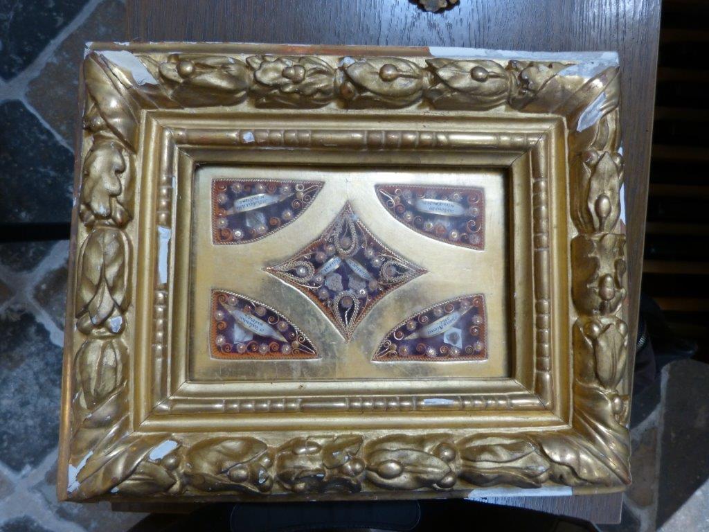 cadre reliquaire, face - © Ministère de la Culture (France), Conservation des antiquités et des objets d’art de Côte-d’Or, tous droits réservés