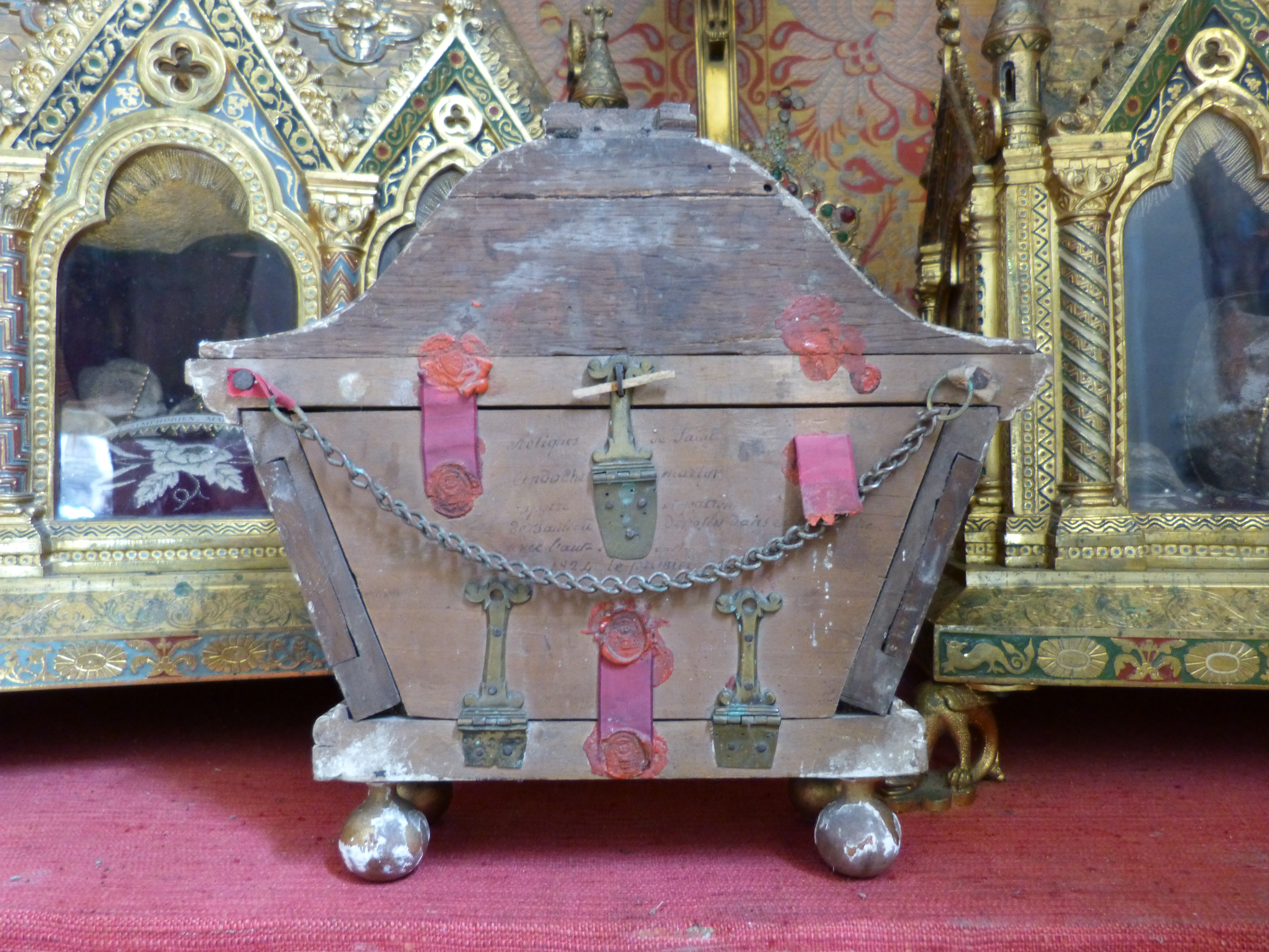 petit reliquaire de saint Andoche, revers - © Ministère de la Culture (France), Conservation des antiquités et des objets d’art de Côte-d’Or, tous droits réservés