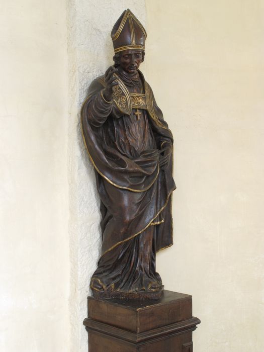 statue : saint Aignan