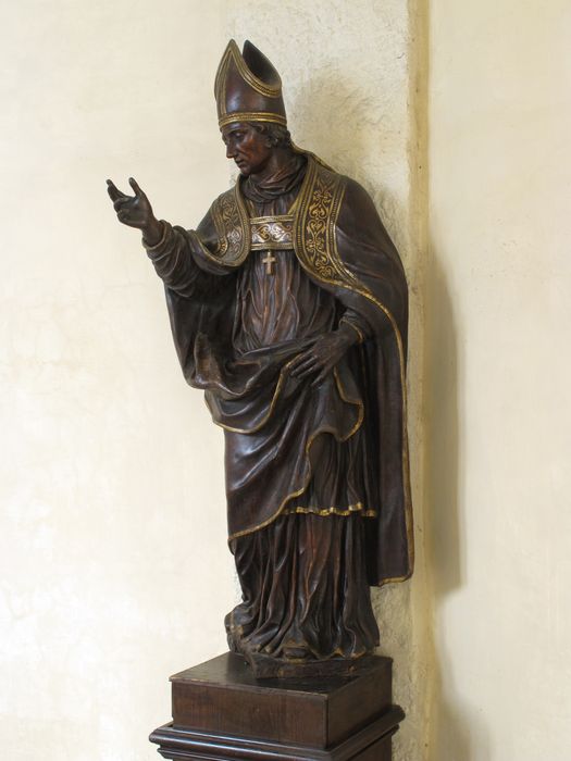 statue : saint Aignan