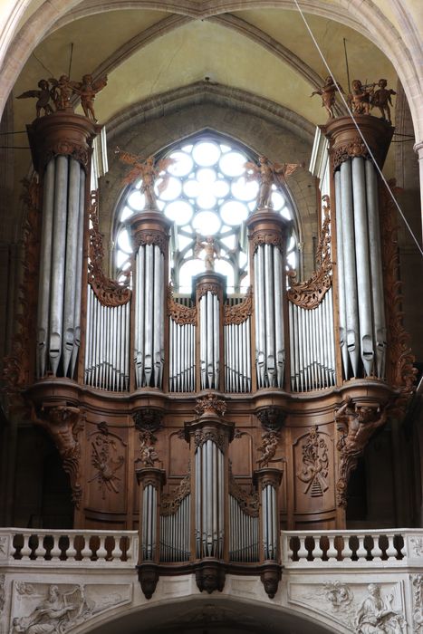 Orgue de tribune : buffet d'orgue