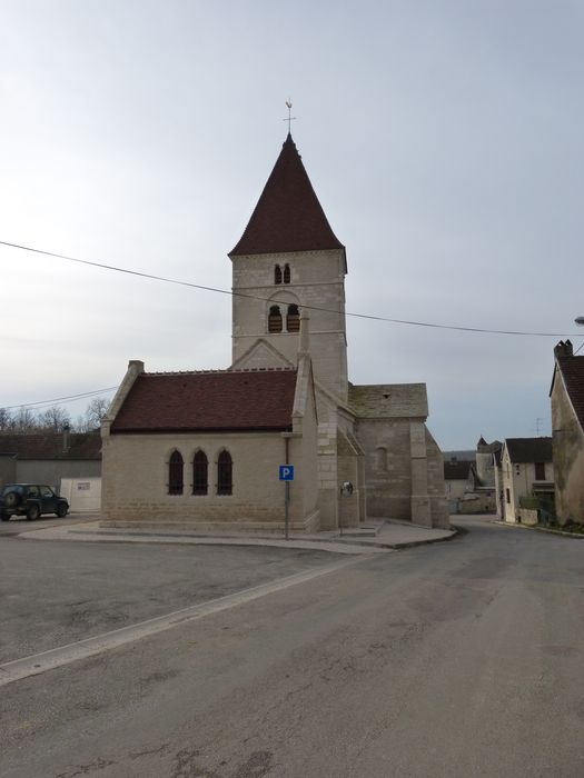 Eglise Saint-Seine : Chevet, vue générale