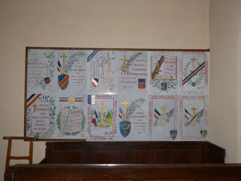 plaques commémoratives de soldats morts pendant la guerre 1914-1918 - © Ministère de la Culture (France), Conservation des antiquités et des objets d’art de la Côte-d'Or - Tous droits réservés