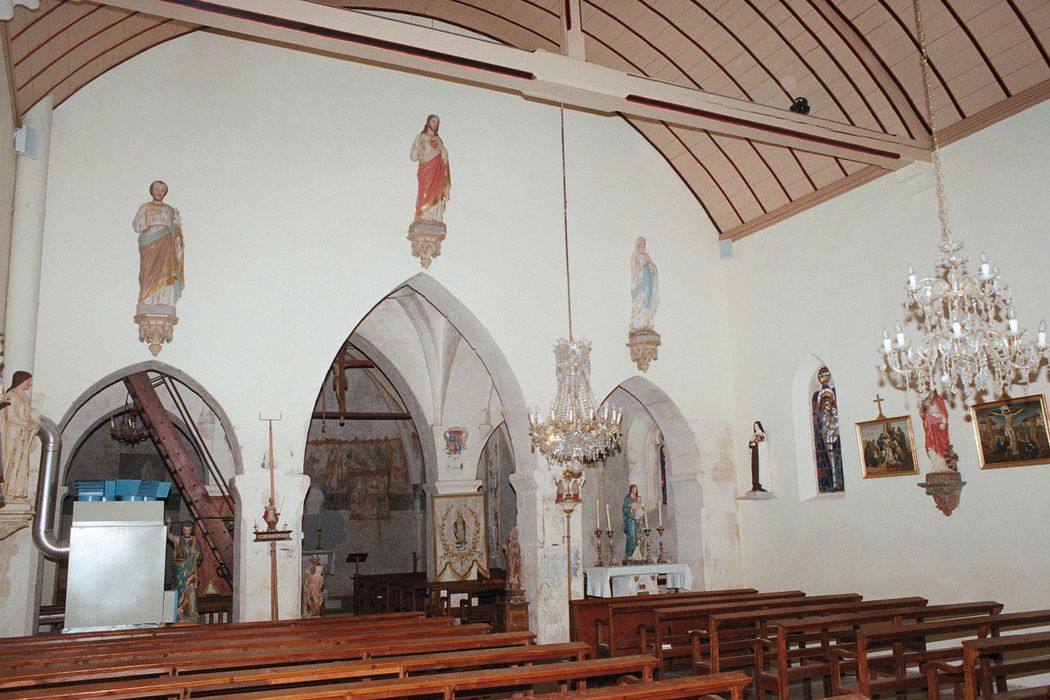 Eglise Saint-Nicolas : nef, vue générale