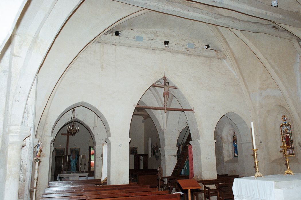 Eglise Saint-Nicolas : nef, vue générale