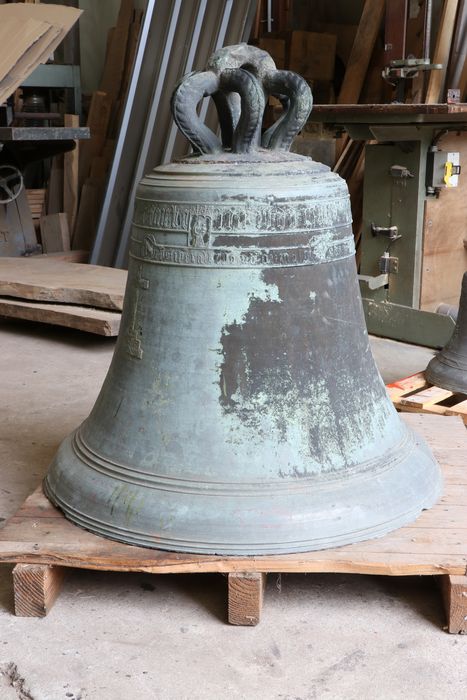 cloche n°1 - © Ministère de la Culture (France), Conservation des antiquités et des objets d’art de la Côte-d’Or – Tous droits réservés 