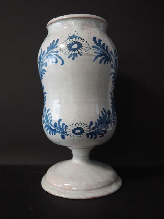 pot à pharmacie (pot-canon) n°3 - © Ministère de la Culture (France), Conservation des antiquités et des objets d’art de la Côte-d’Or – Tous droits réservés