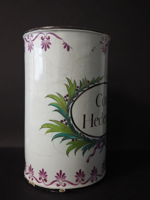 pot à pharmacie n°4 (Cons. Heder. Ter) - © Ministère de la Culture (France), Conservation des antiquités et des objets d’art de la Côte-d’Or – Tous droits réservés 