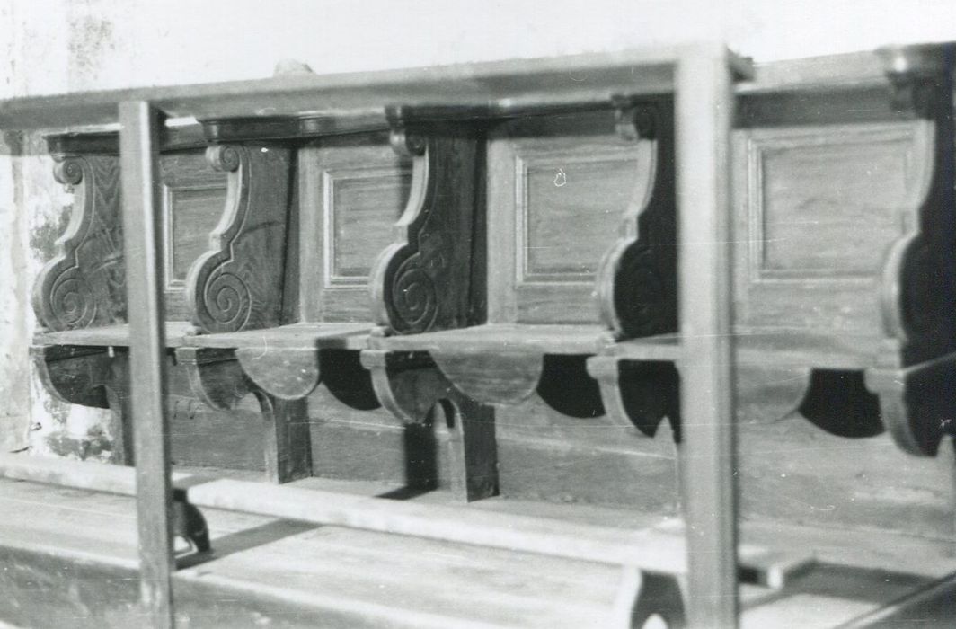 stalles - © Ministère de la Culture (France), Conservation des antiquités et des objets d’art de la Côte-d’Or – Tous droits réservés 