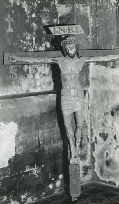 statue : Christ en croix - © Ministère de la Culture (France), Conservation des antiquités et des objets d’art de la Côte-d’Or – Tous droits réservés 